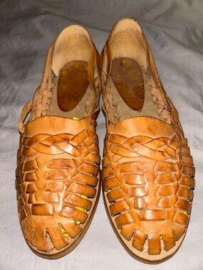 Vintage Women’s Brown Leather Woven Huarache Slip-On Shoes-6.5